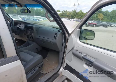 2003 Ford Explorer Sport Trac Xls/Xlt from USA, damaged, VIN 1FMZU77E53UB20195